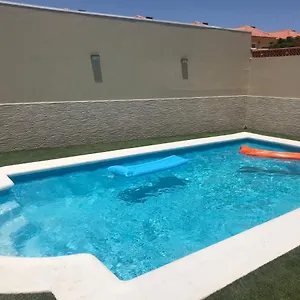 marmar-apartamento-nuevo-con-solrium-y-piscina.hotelsfuerteventura.org/