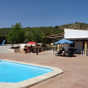 villa-montiel.es-andalucia.com/